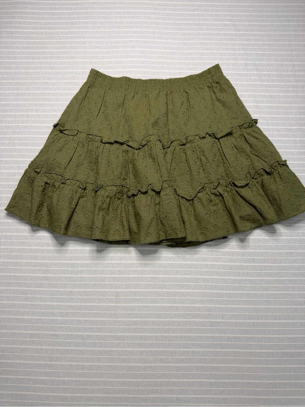 Favlux Olive Eyelet Ruffle Mini Skirt | NWT | Medium 🌿